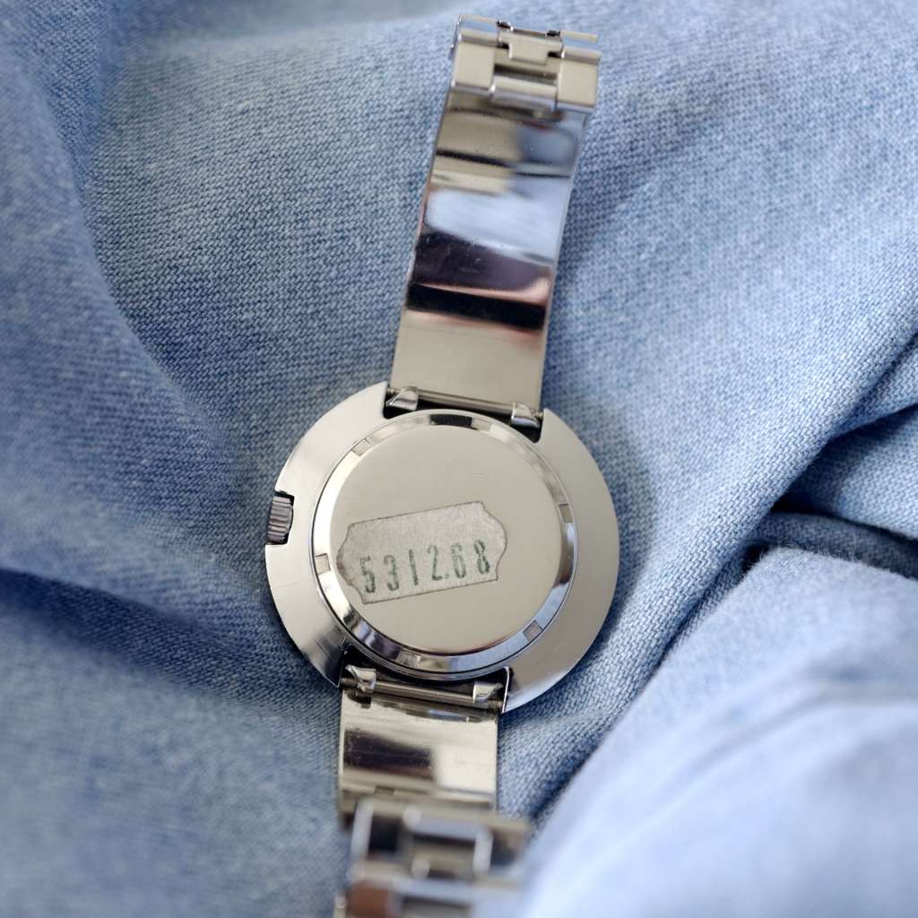 Montre design vintage 1970