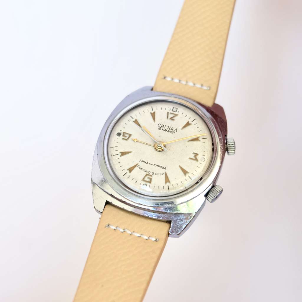 montre russe vintage révisée montre russe vintage révisée