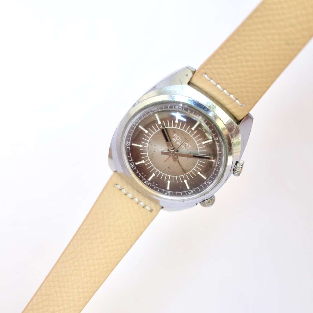 montre soviétique alarme mécanique montre soviétique alarme mécanique