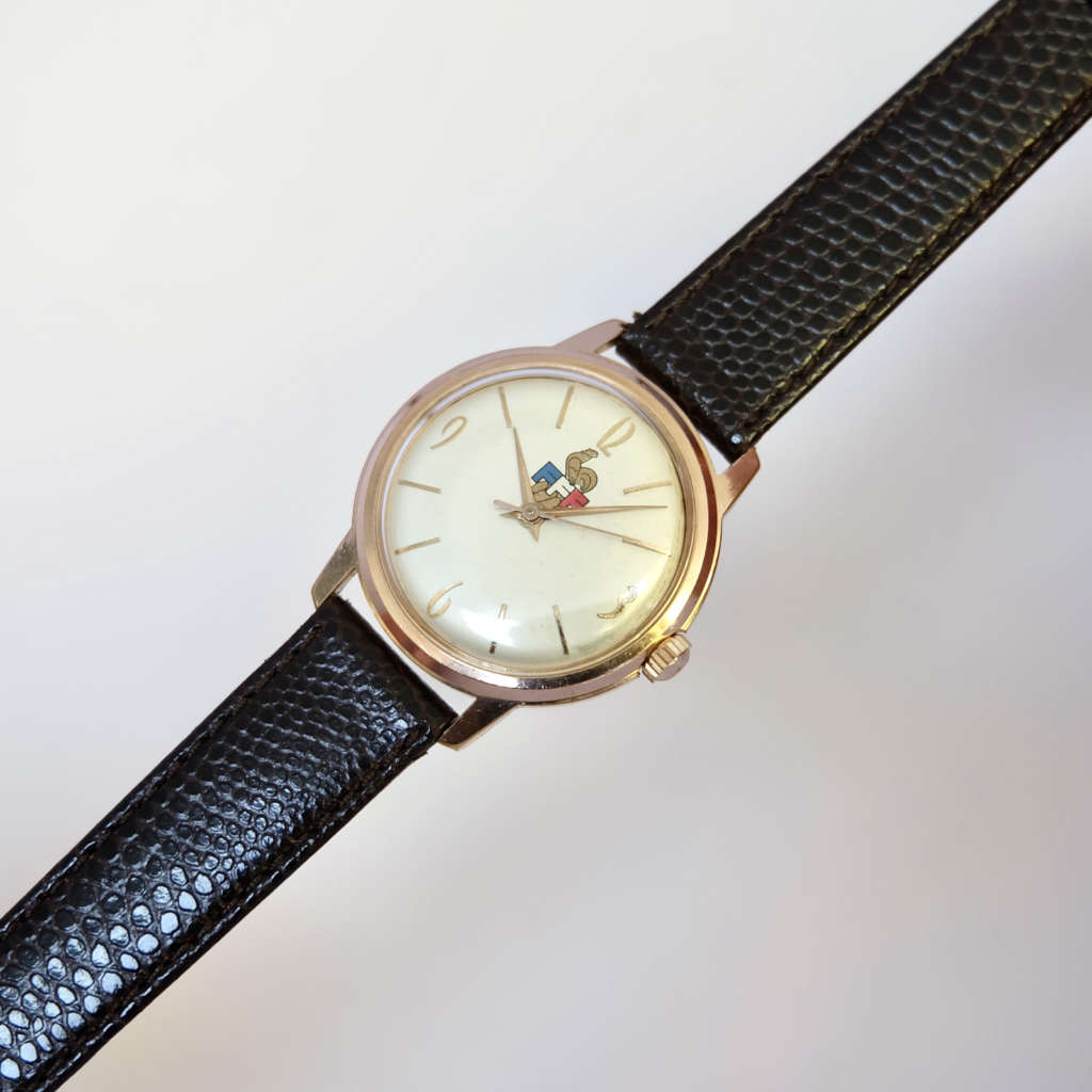 Ancienne montre publicitaire FFF Fédération Française de Football