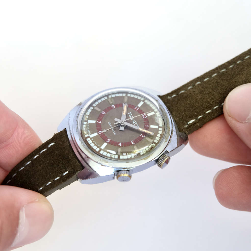 Belle montre vintage cadeau