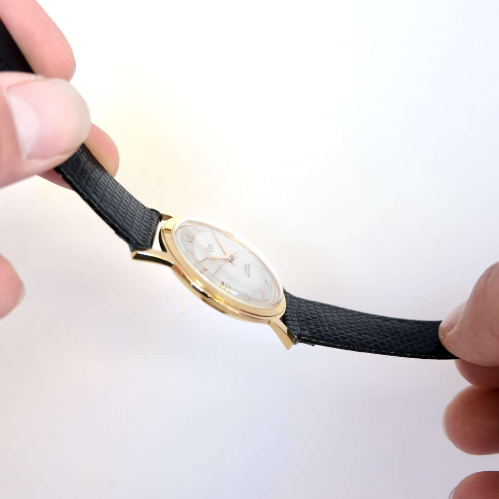 Montre ancienne fabriquée en Savoie française