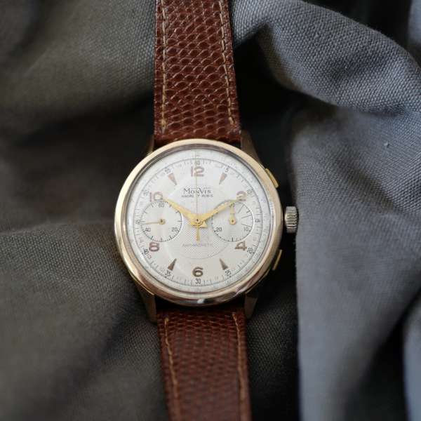 Montre chronographe suisse or 18 carats Landeron 51
