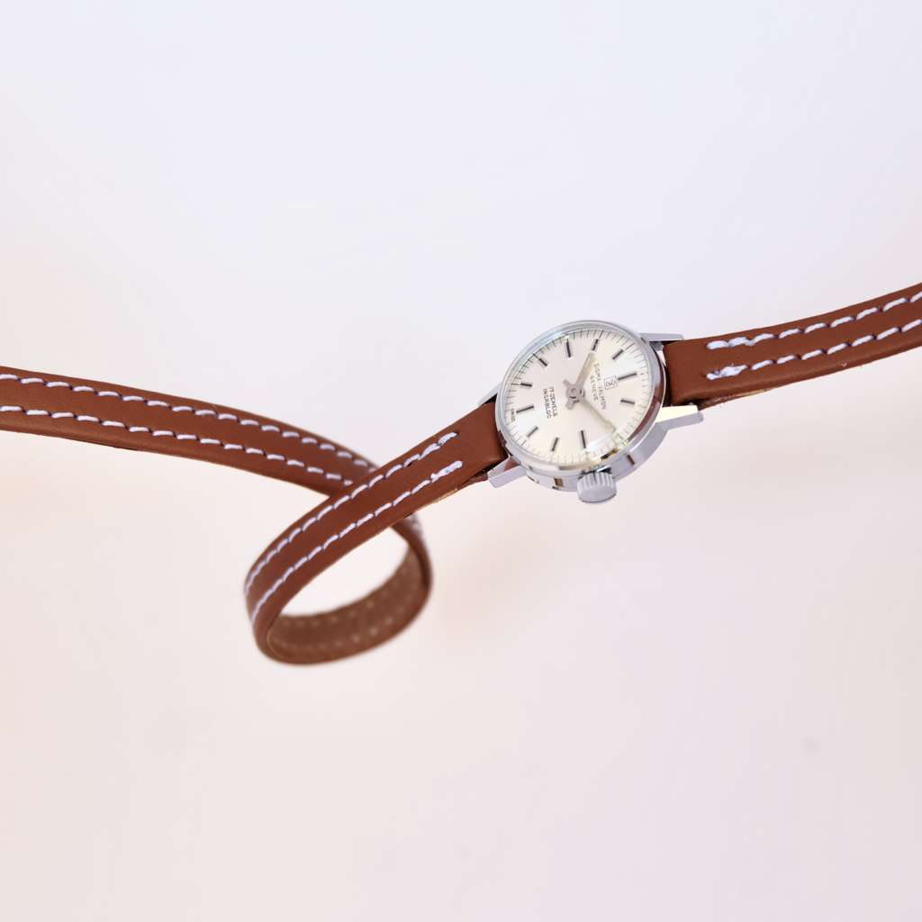 Montre double-tour femme acier mécanique Montre double-tour femme acier mécanique