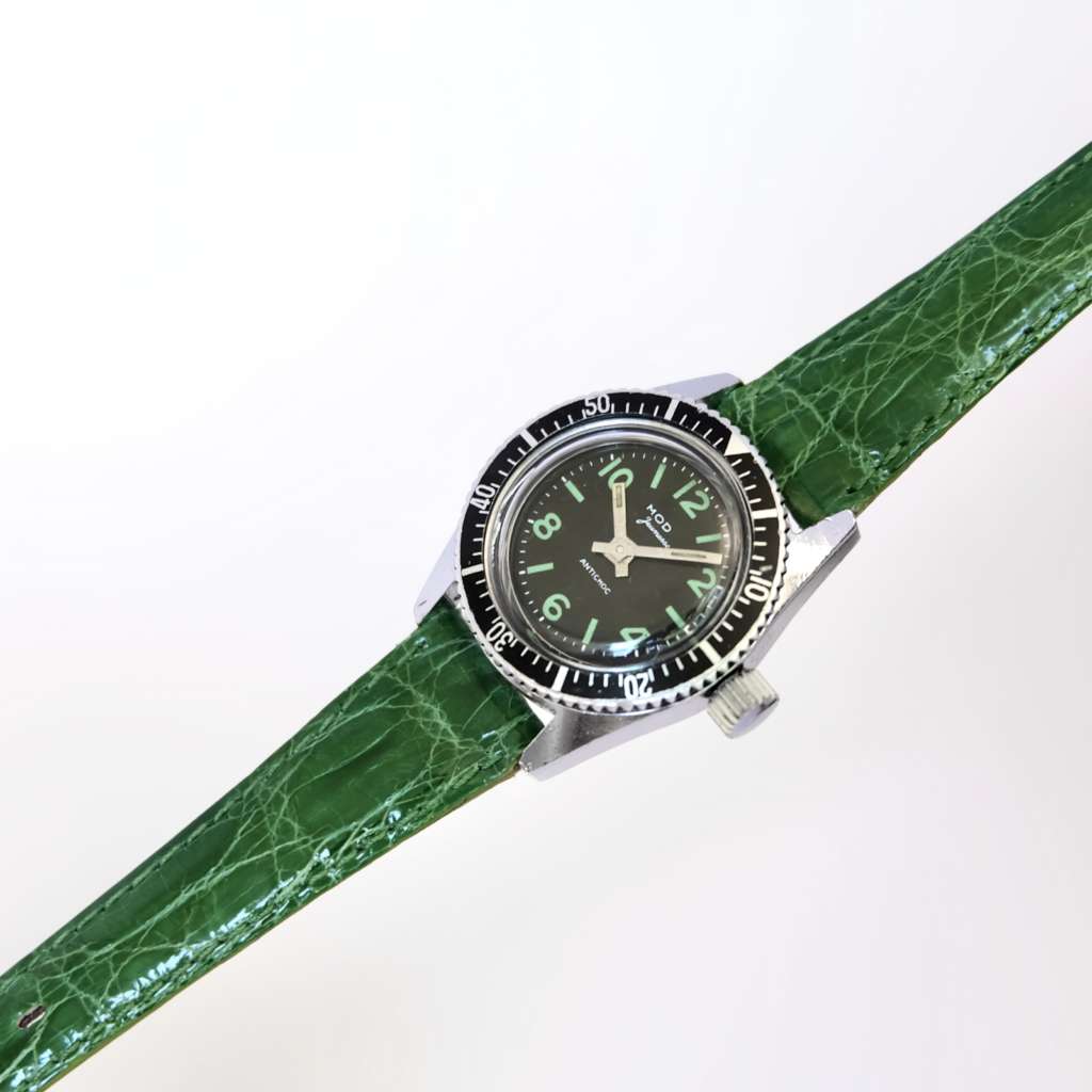 Montre mini Submariner femme Montre mini Submariner femme