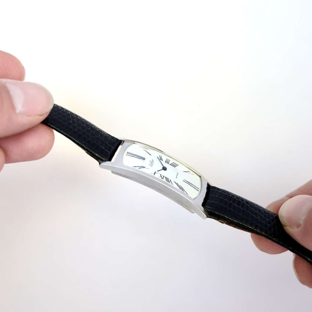 Montre tank cintrée allongée Montre tank cintrée allongée