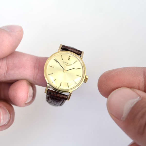 Petite montre ancienne mini montre or