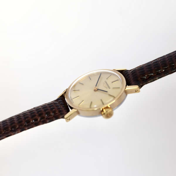 Petite montre femme vintage remontage or Longines