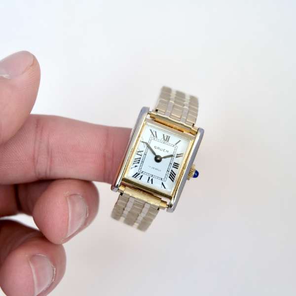 Mini montre dorée vintage femme mécanique