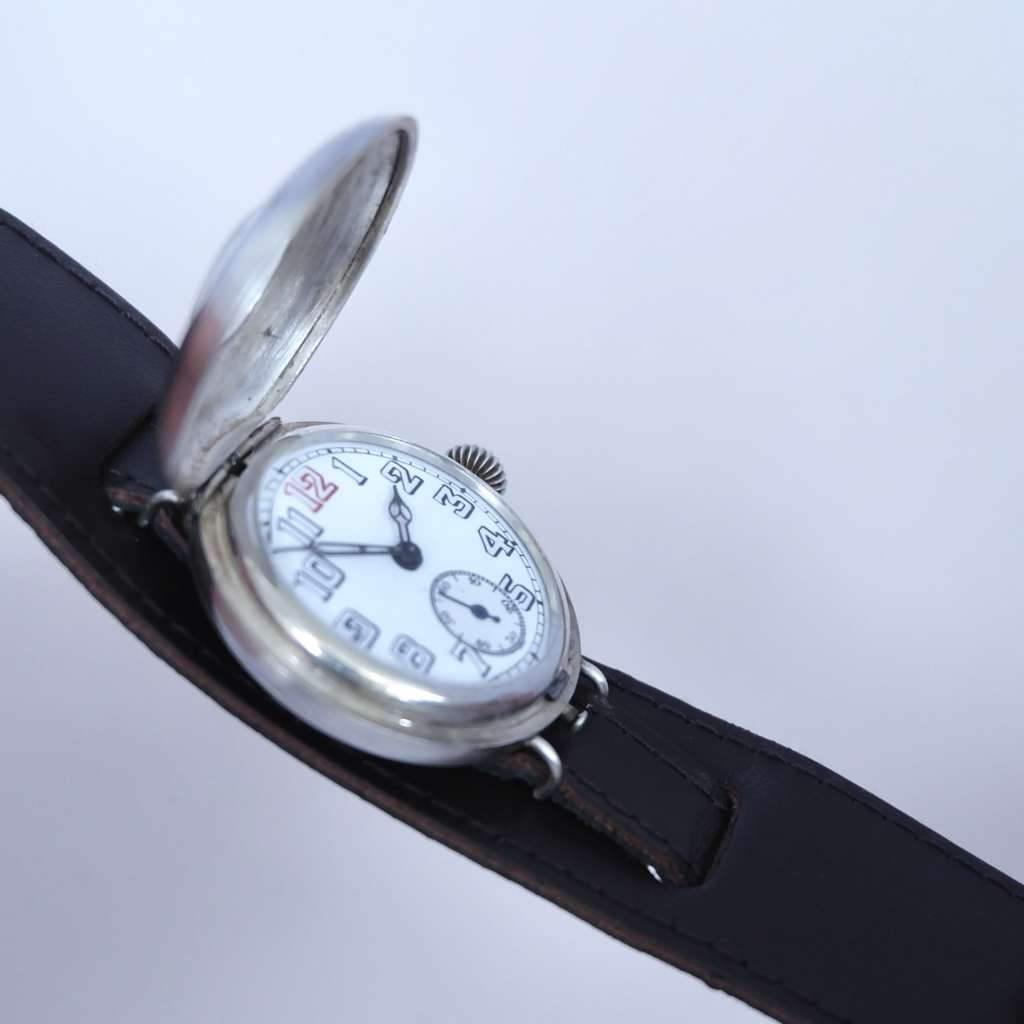 Montre France armée soldat poilu Montre France armée soldat poilu