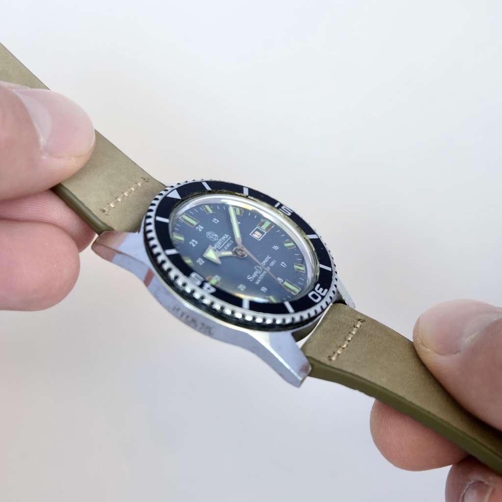 Montre plongée française bleu Mortima made in France montre vintage Montre plongée française bleu Mortima made in France montre vintage