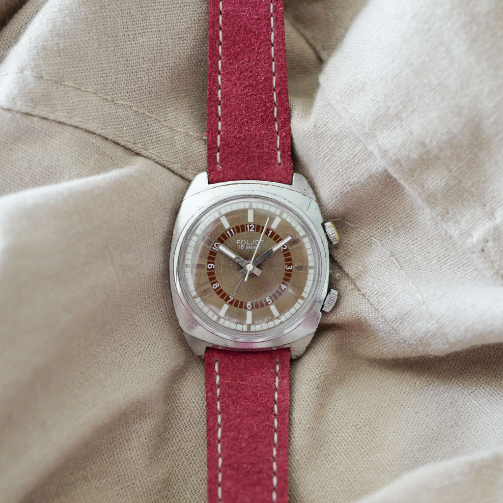 Montre Memovox vintage Poljot russe réveil Montre Memovox vintage Poljot russe réveil