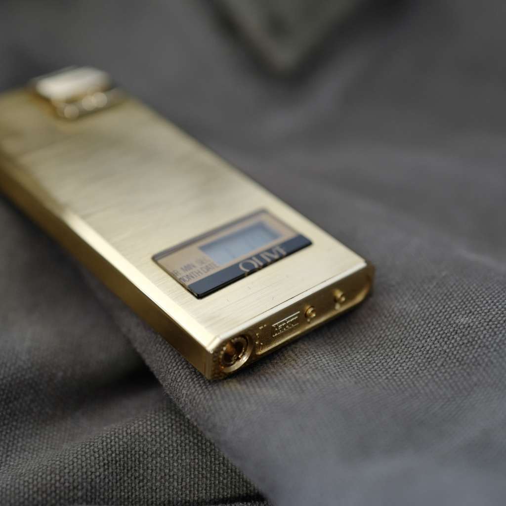 Briquet ancien heure Briquet ancien heure