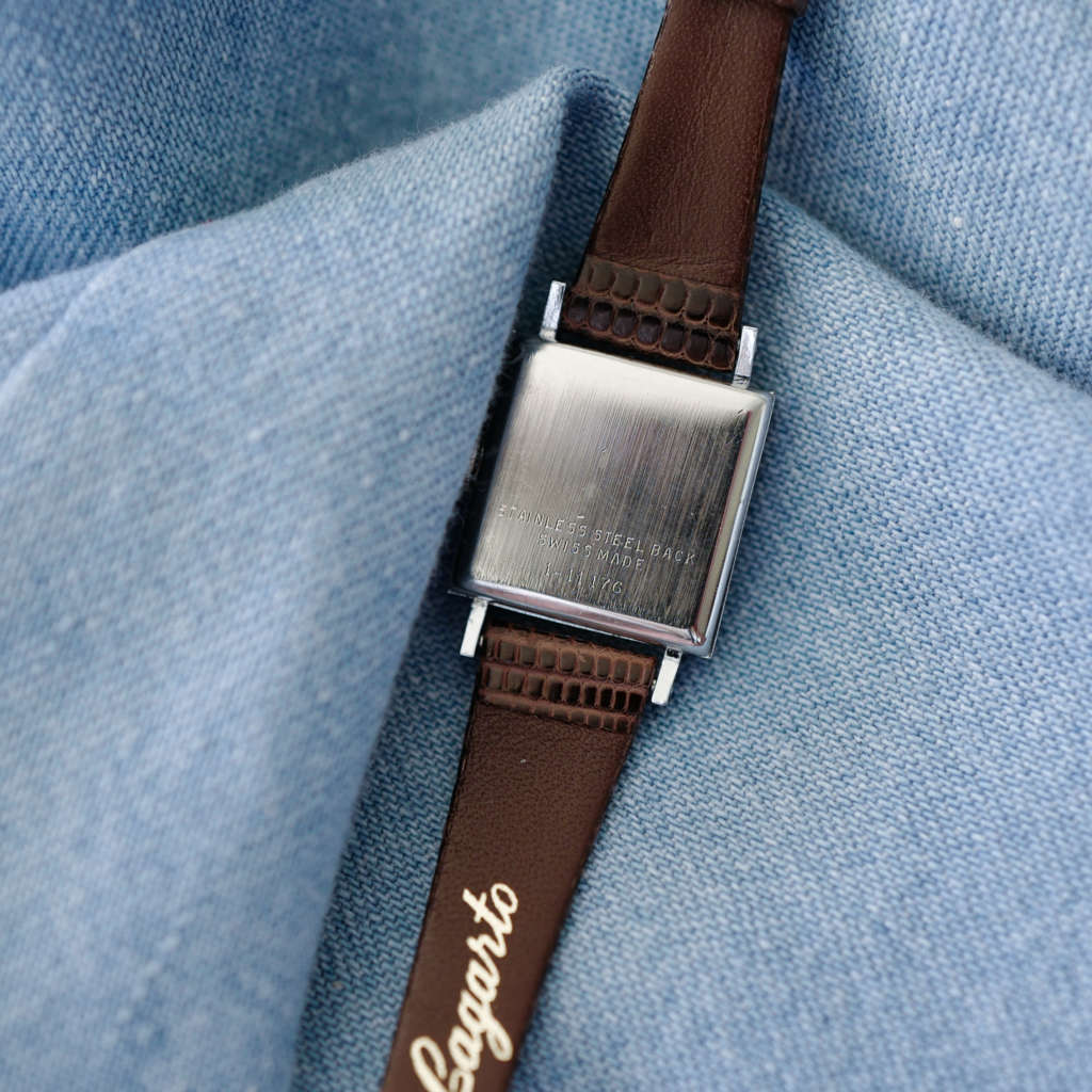 Jolie montre vintage pour femme Jolie montre vintage pour femme