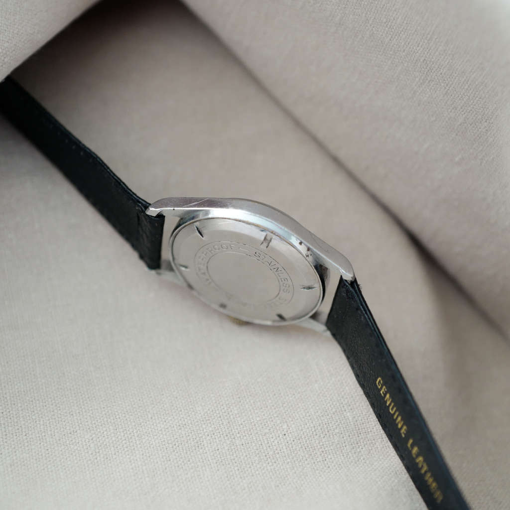 Montre étanche vintage