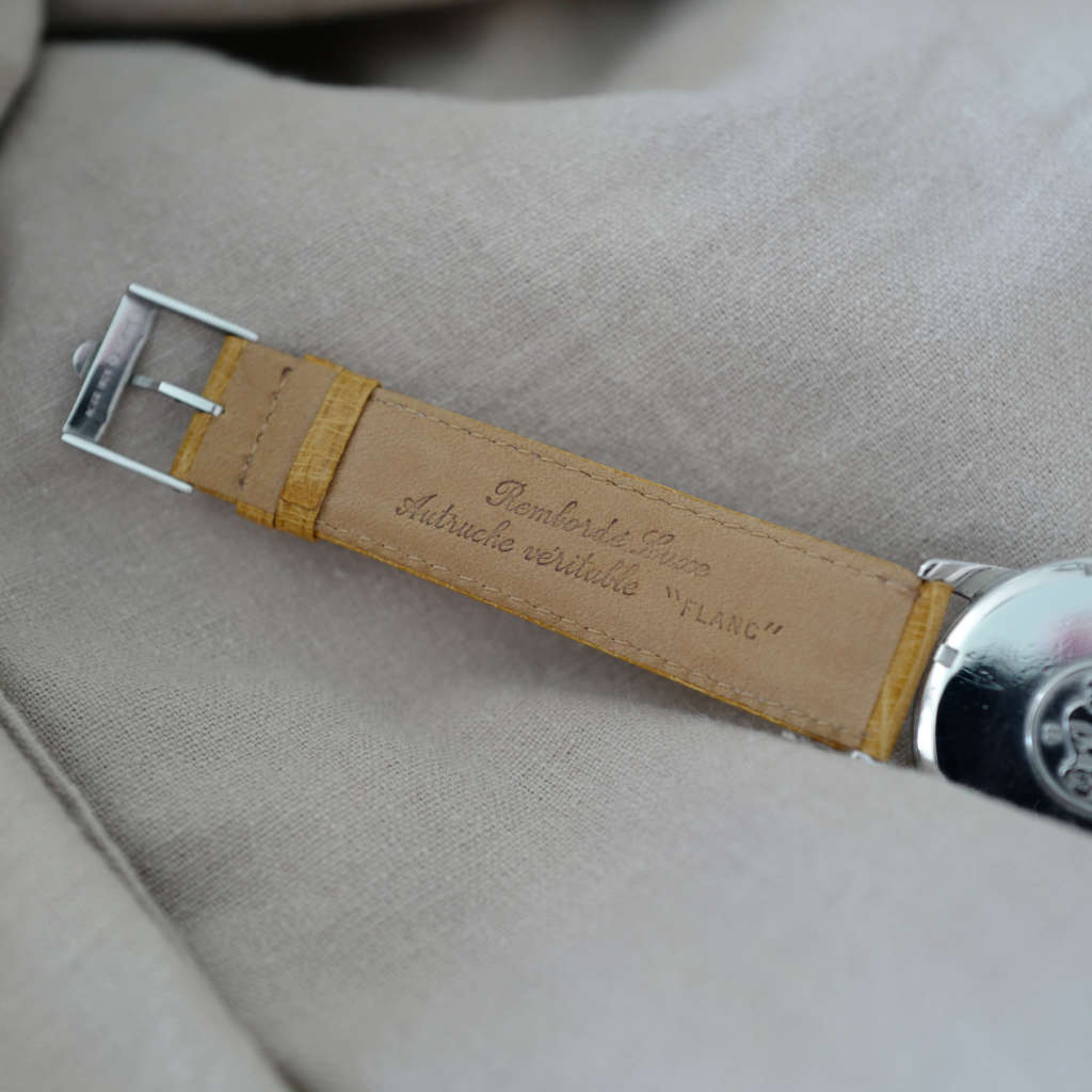 Montre Omega vintage boucle et boite Montre Omega vintage boucle et boite