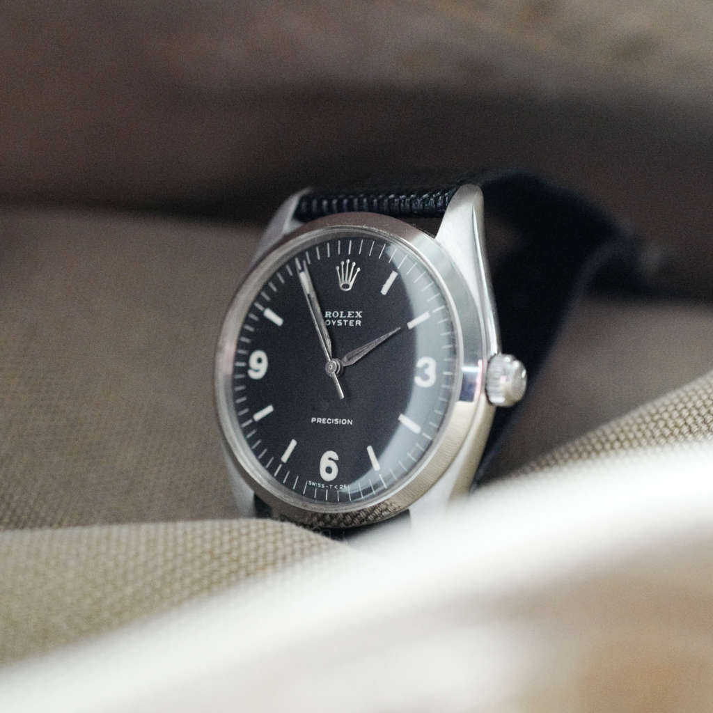 Montre Rolex cadran Explorer commando