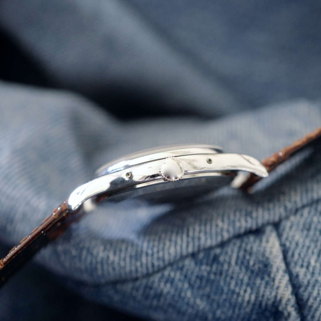 Rare montre ancienne fonctionnelle phase de la lune Baume & Mercier