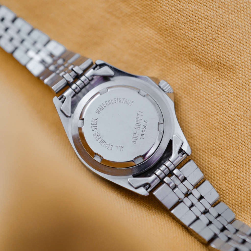 Montre vintage Submariner femme petite