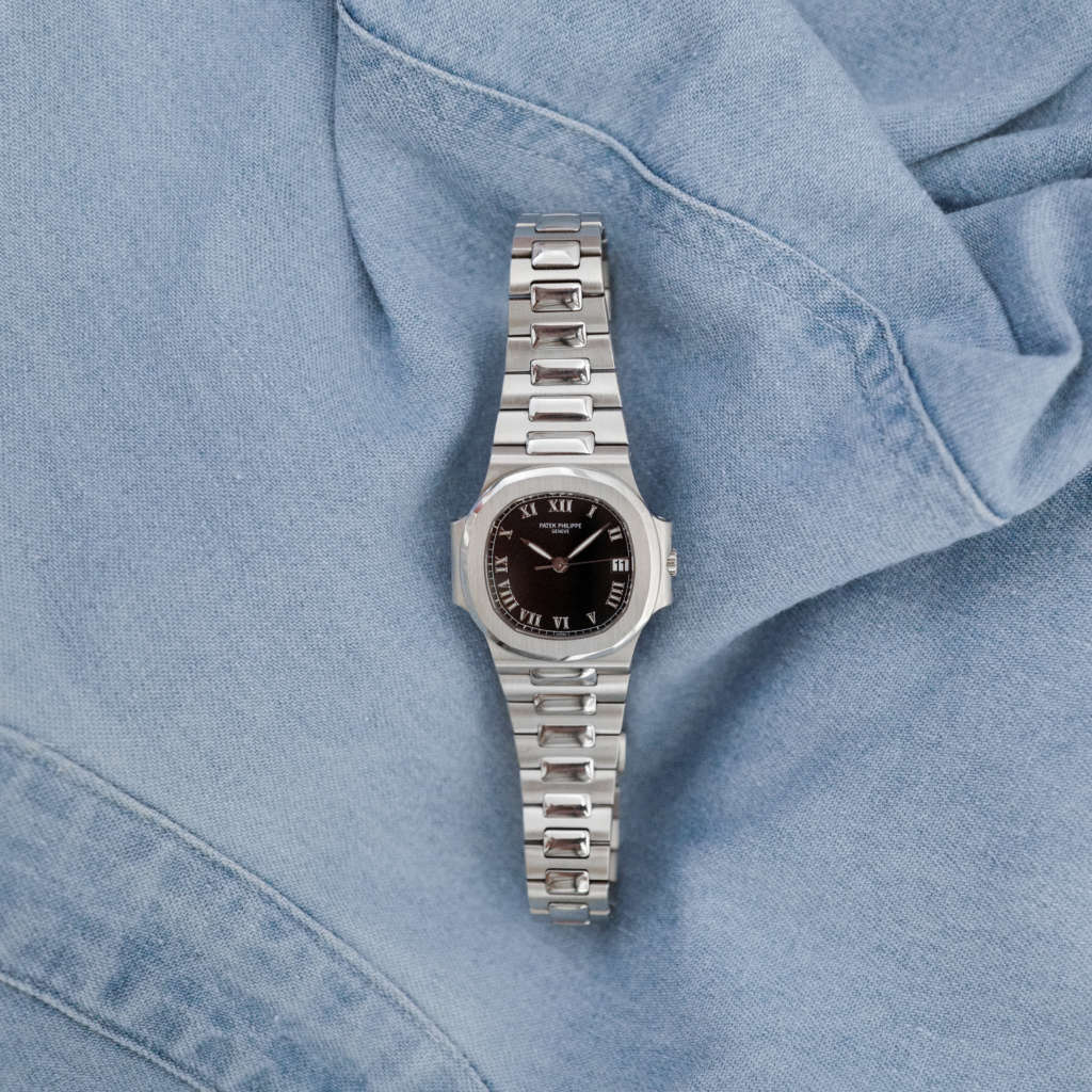 Patek philippe Nautilus acier cadran noir