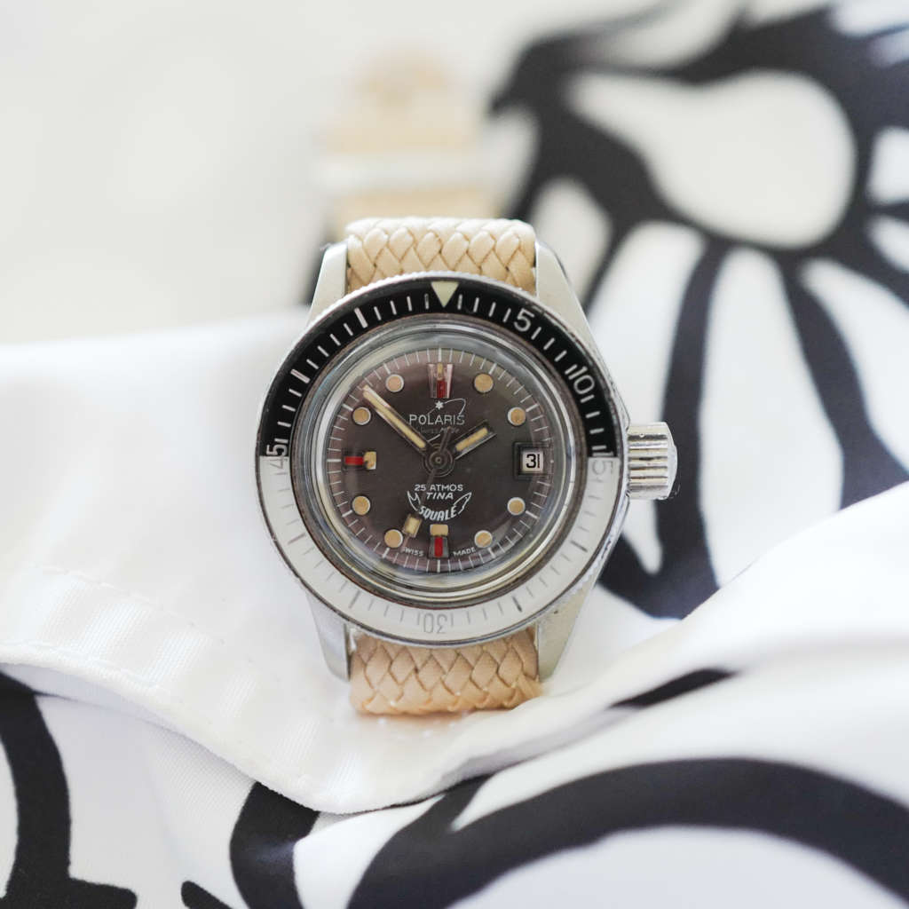 Vintage femme Tina squale diver Vintage femme Tina squale diver