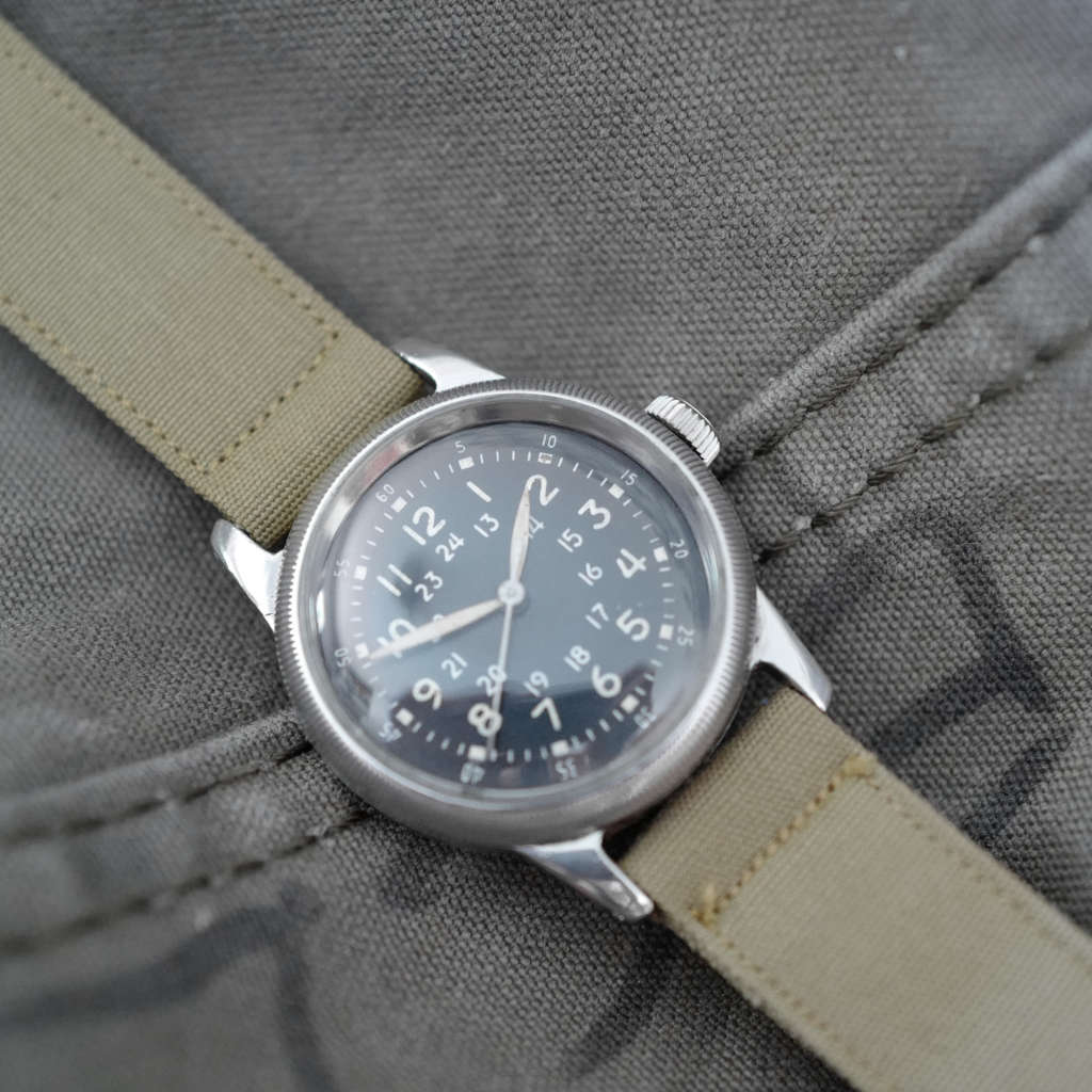 Vintage montre américaine soldat militaire Vietnam Vintage montre américaine soldat militaire Vietnam