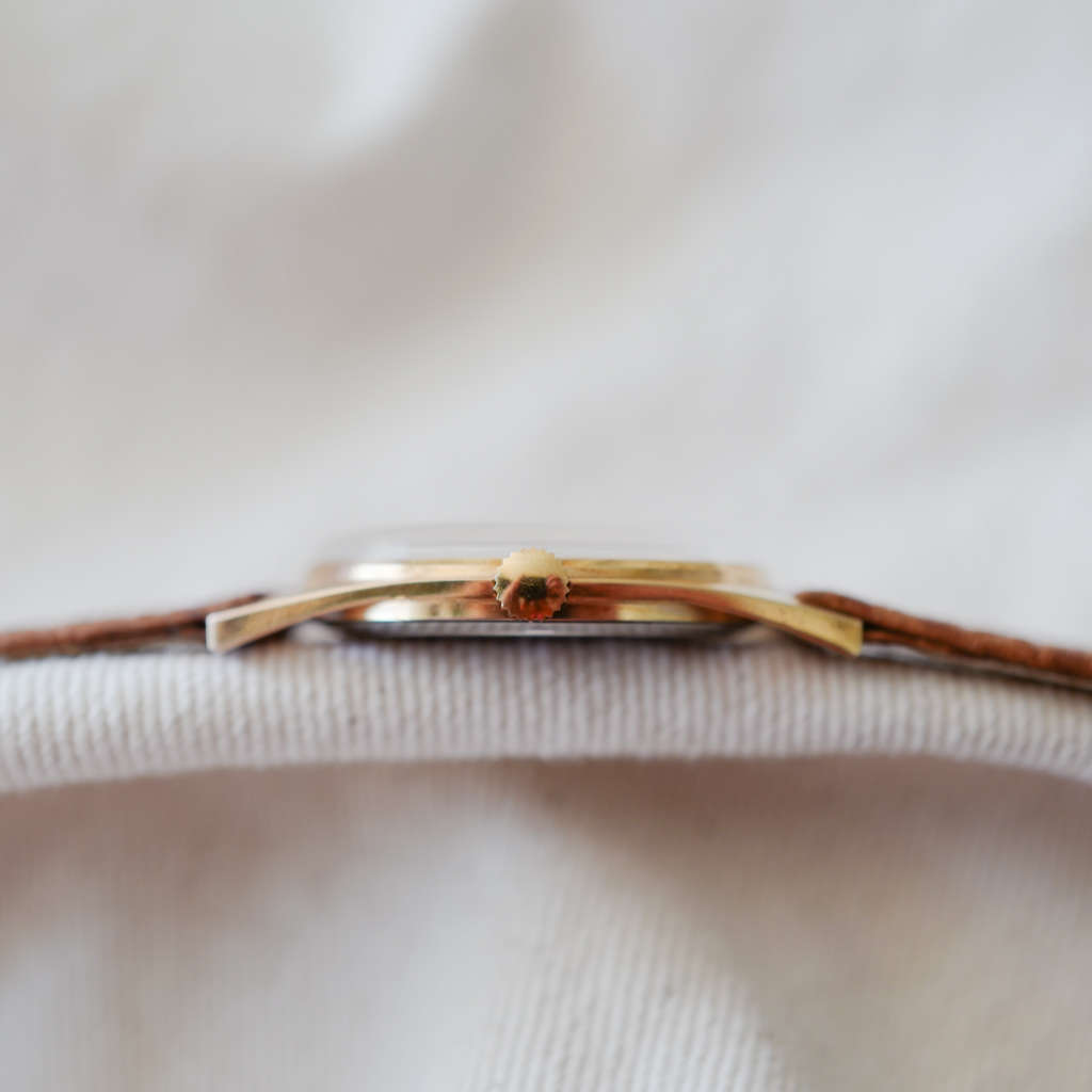 Montre vintage simple classique femme Montre vintage simple classique femme