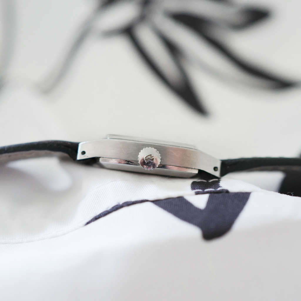 Girard Perregaux pour femme acier cuir noir