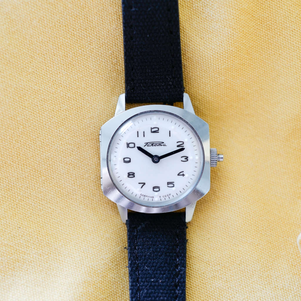 Montre Raketa vintage soviétique