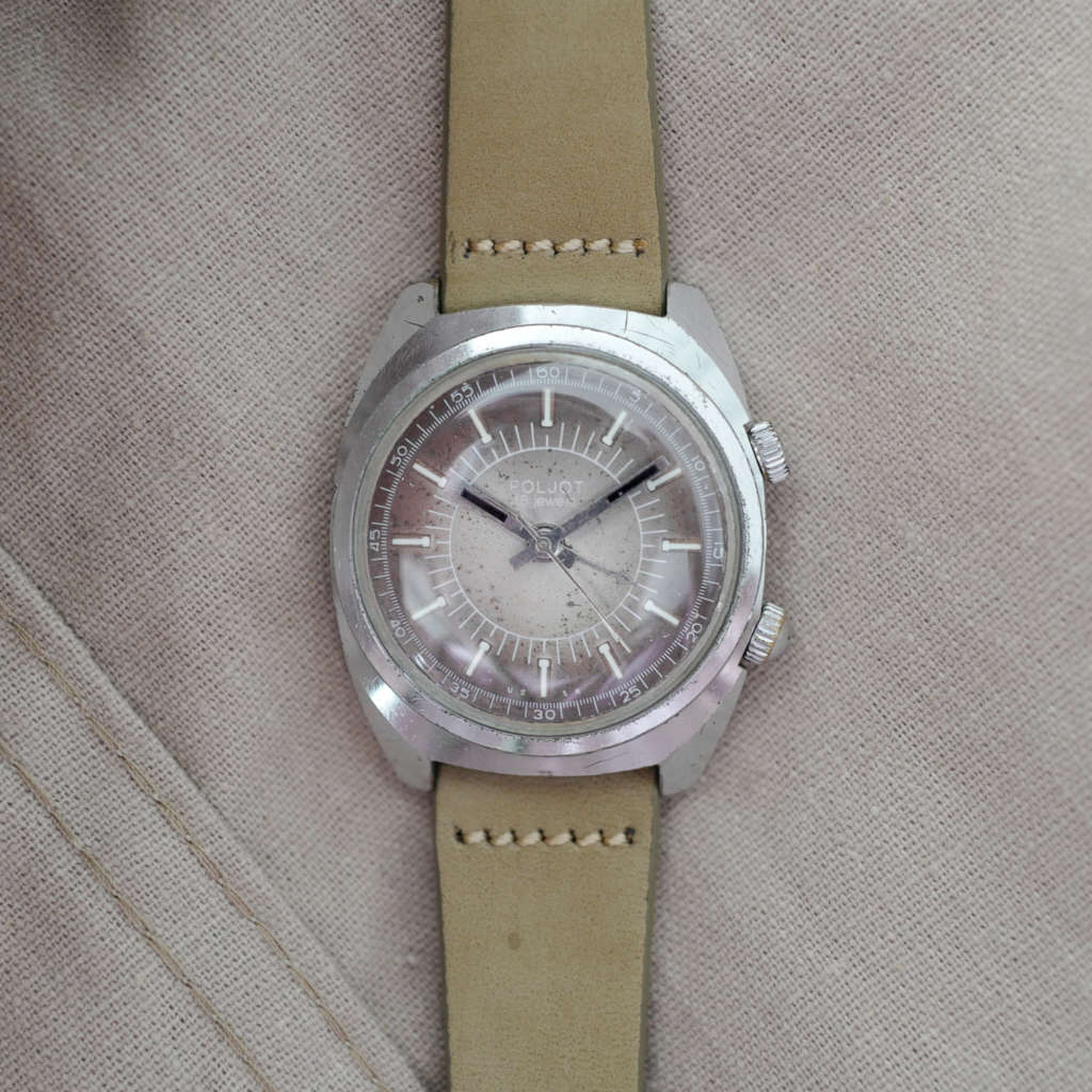Montre vintage soviétique Poljot alarme Montre vintage soviétique Poljot alarme
