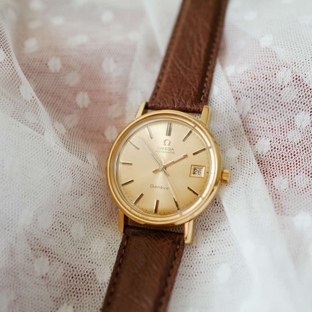 Omega Genève vintage dorée