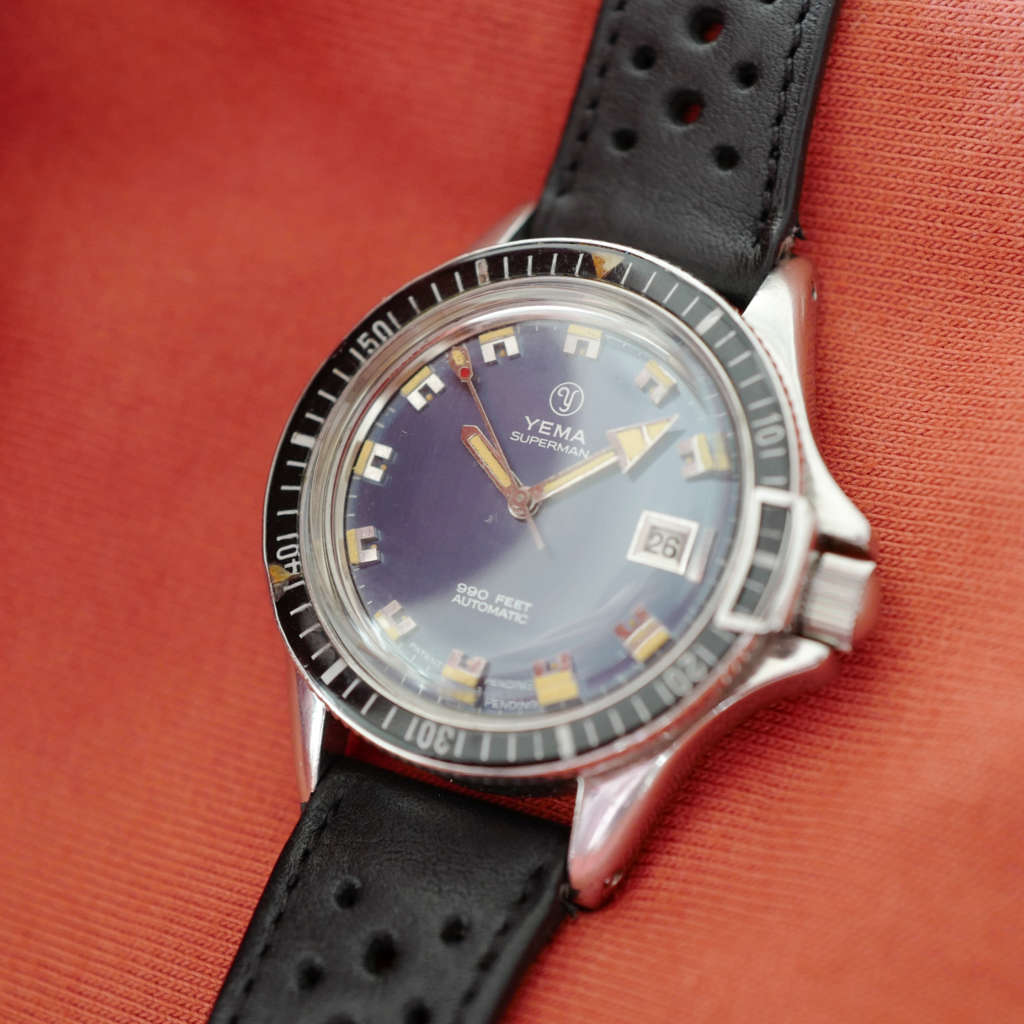 Jolie montre Yema Superman vintage