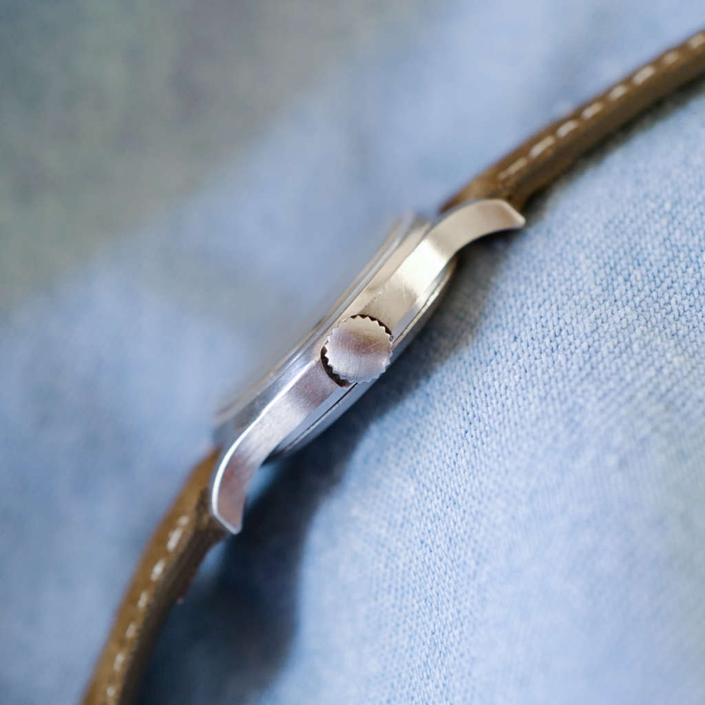 Montre Jaeger vintage type militaire LeCoultre Montre Jaeger vintage type militaire LeCoultre