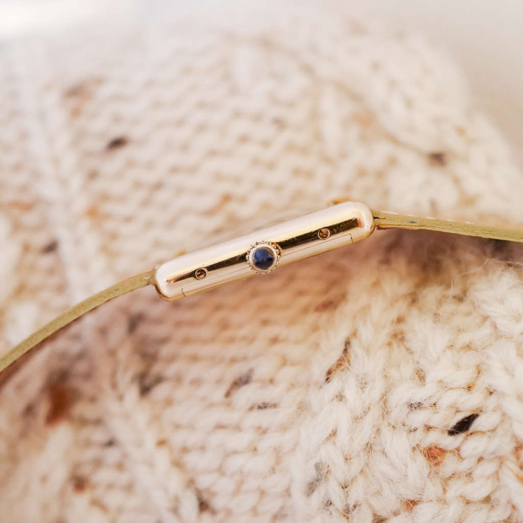 Jolie montre Cartier Tank remontoir vintage