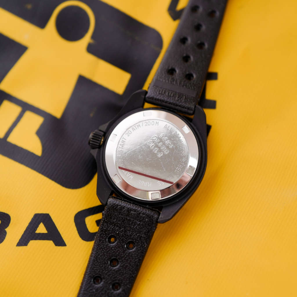 Montre ancienne vintage PVD quartz sportive