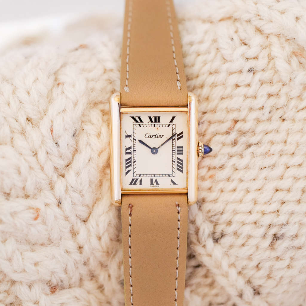 Montre Cartier vintage Tank grand modele or