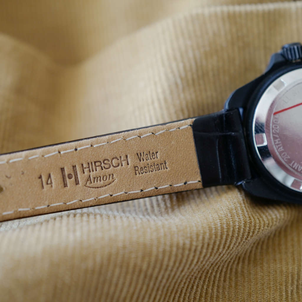 Jolie montre PVD Breitling femme vintage Jolie montre PVD Breitling femme vintage