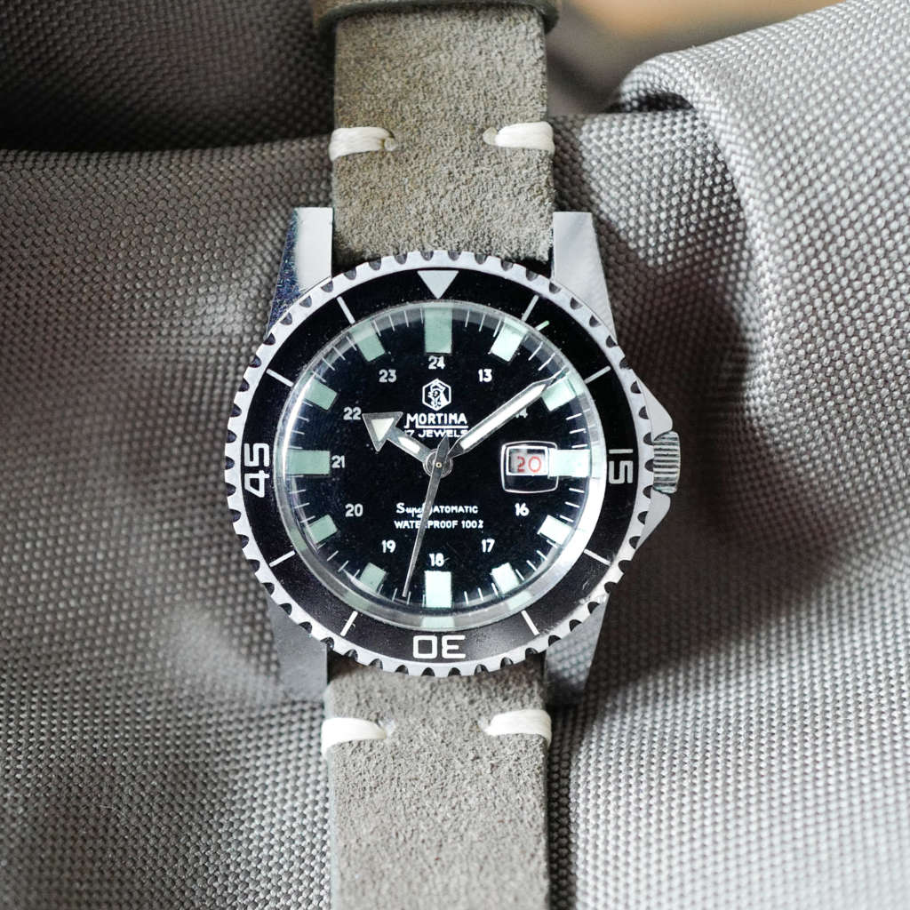 Montre ancienne France plongée vintage