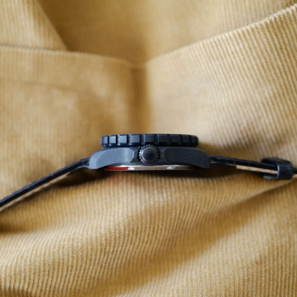 Montre sportive vintage PVD femme sport Montre sportive vintage PVD femme sport