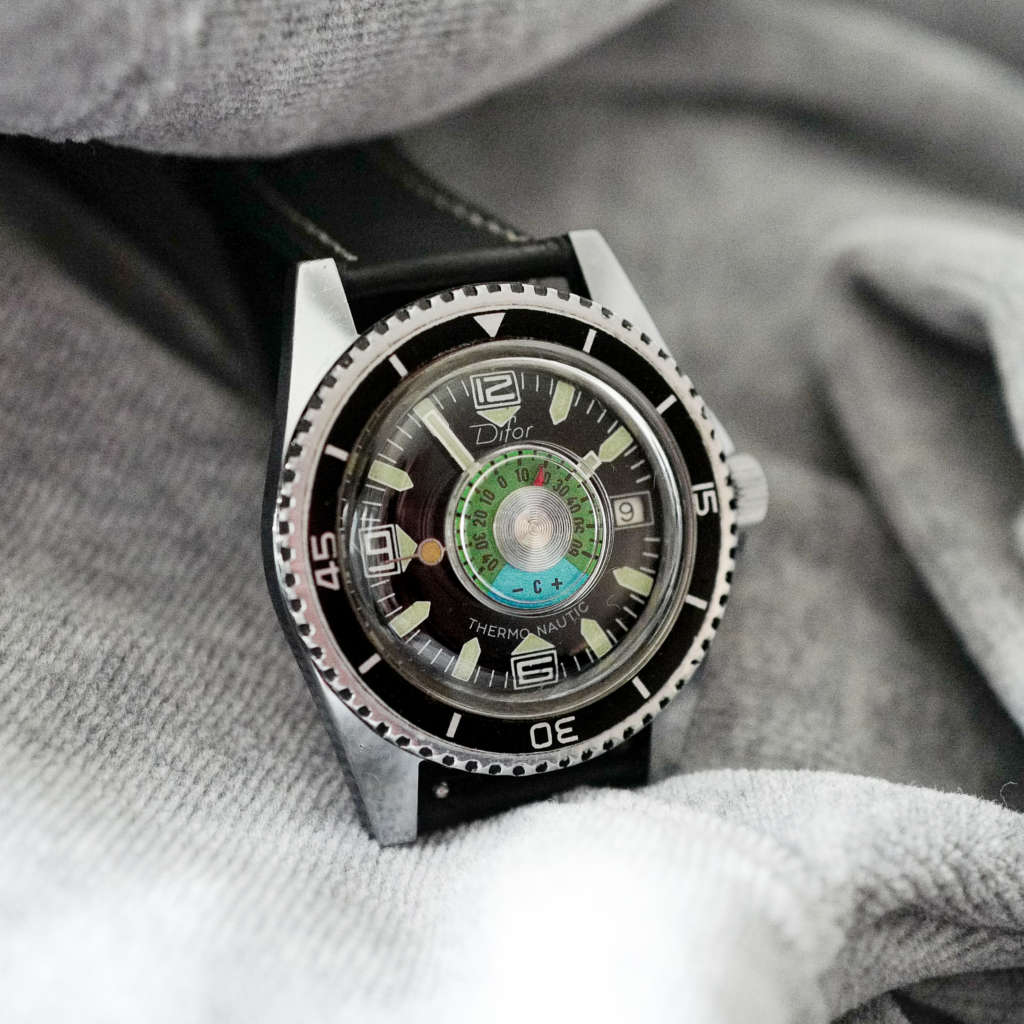 Montre vintage Difor thermomètre