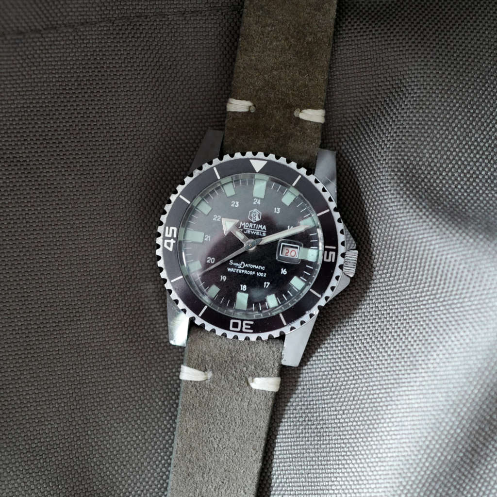 Montre vintage France Mortima diver