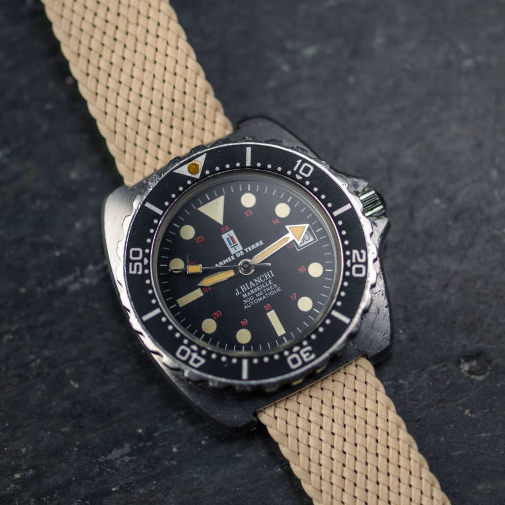 Rare montre bianchi JB 300 macro photo Rare montre bianchi JB 300 macro photo