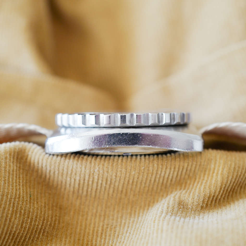 jolie montre bianchi vintage armee de terre JB300 Jolie montre Bianchi vintage Armée de Terre JB300