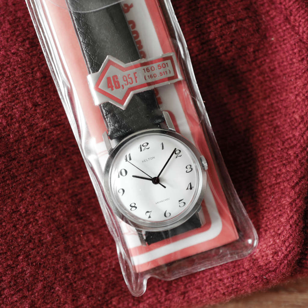 Montre vintage 1972 neuve de stock Kelton