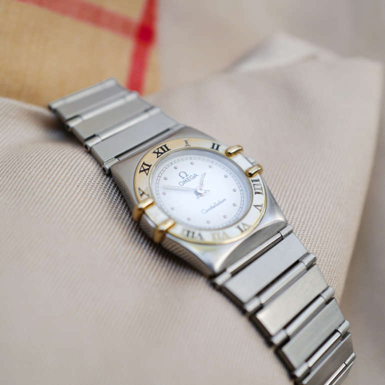 Montre Bracelet Femme NTC Années 90 – Acier Doré – Occasion, Pile à Changer