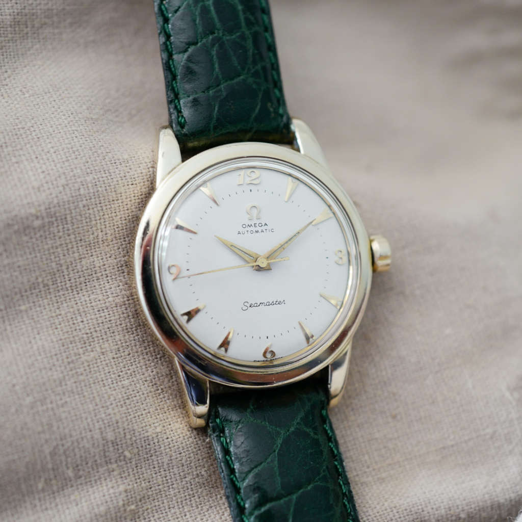 Jolie montre femme homme Omega vintage Seamaster Jolie montre femme homme Omega vintage Seamaster