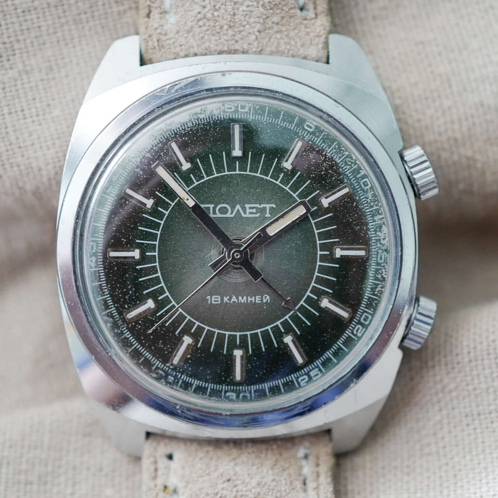 Jolie montre Poljot cadran vert soviétique russe Jolie montre Poljot cadran vert soviétique russe