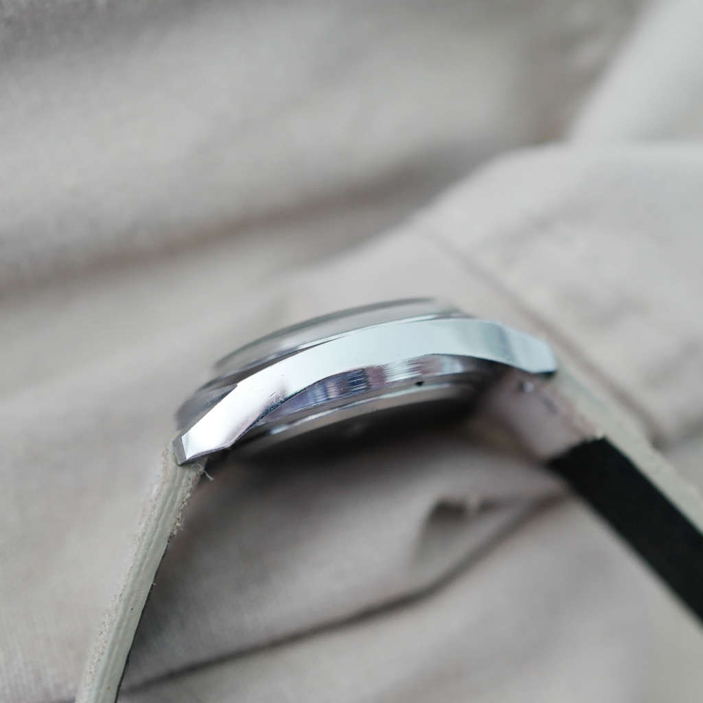 Montre ancienne Poljot vintage signal d'alarme réveil Montre ancienne Poljot vintage signal d'alarme réveil