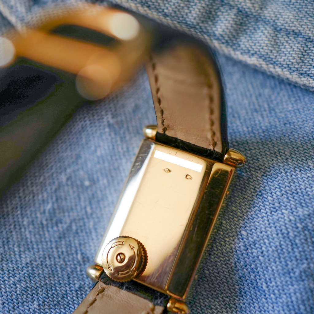 Montre Cartier Tank Obus vintage