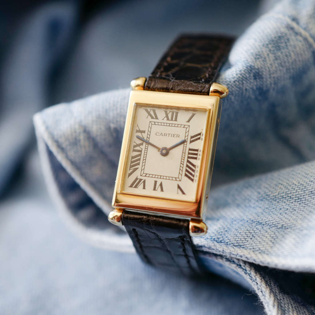 Montre Cartier très rare Tank Obus